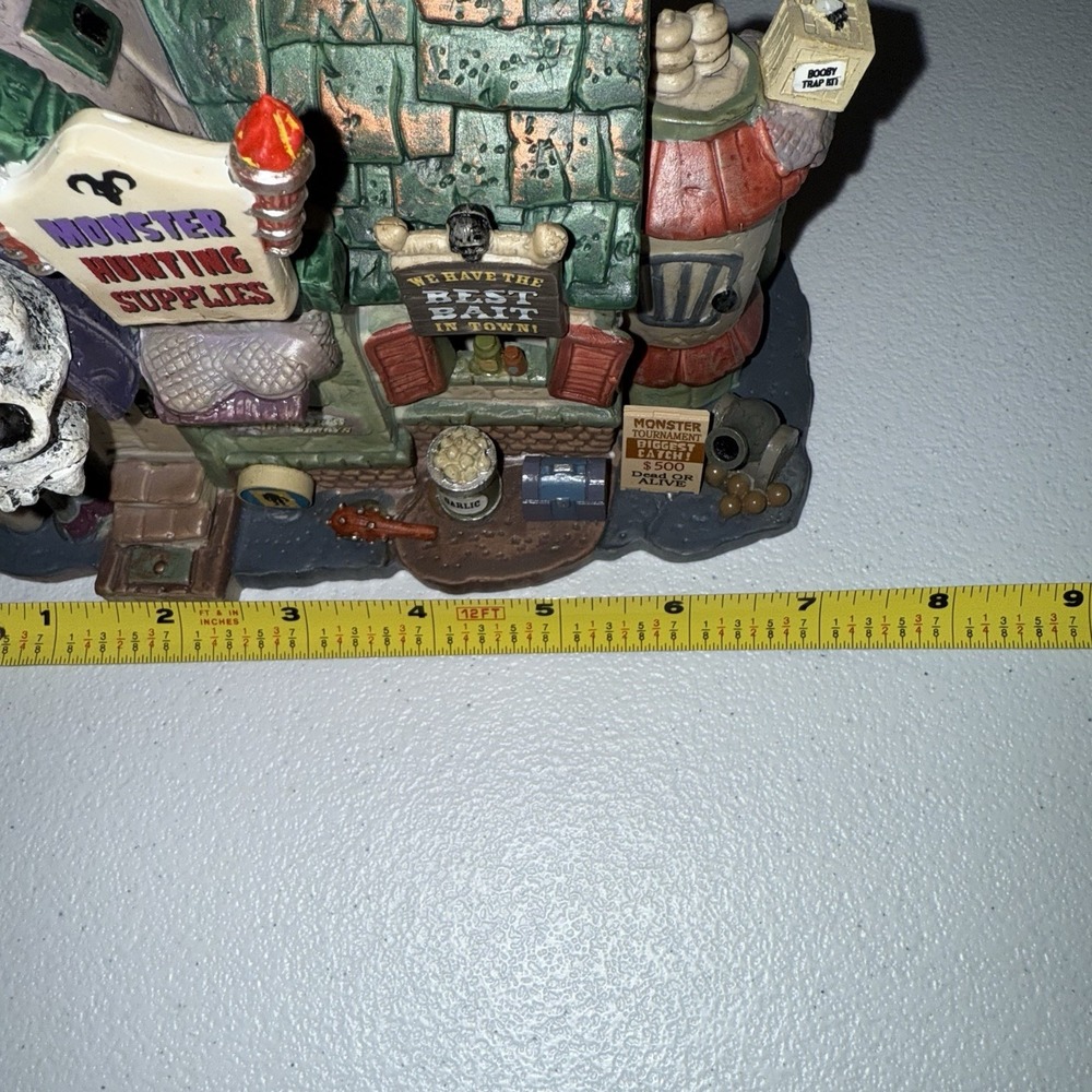 Lemax Halloween MONSTER HUNTING SUPPLY  Village #85311 Spooky Town - Picture 7 of 8